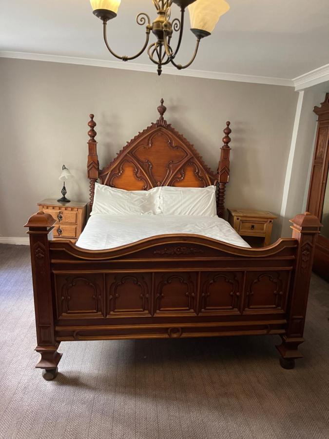 Golden Fleece York Hotel ภายนอก รูปภาพ