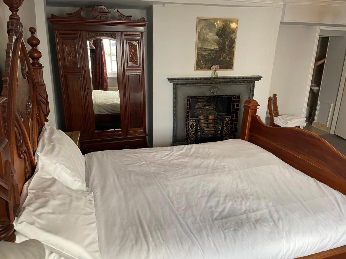 Golden Fleece York Hotel ภายนอก รูปภาพ