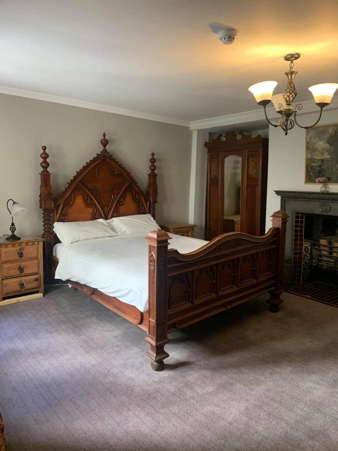 Golden Fleece York Hotel ภายนอก รูปภาพ