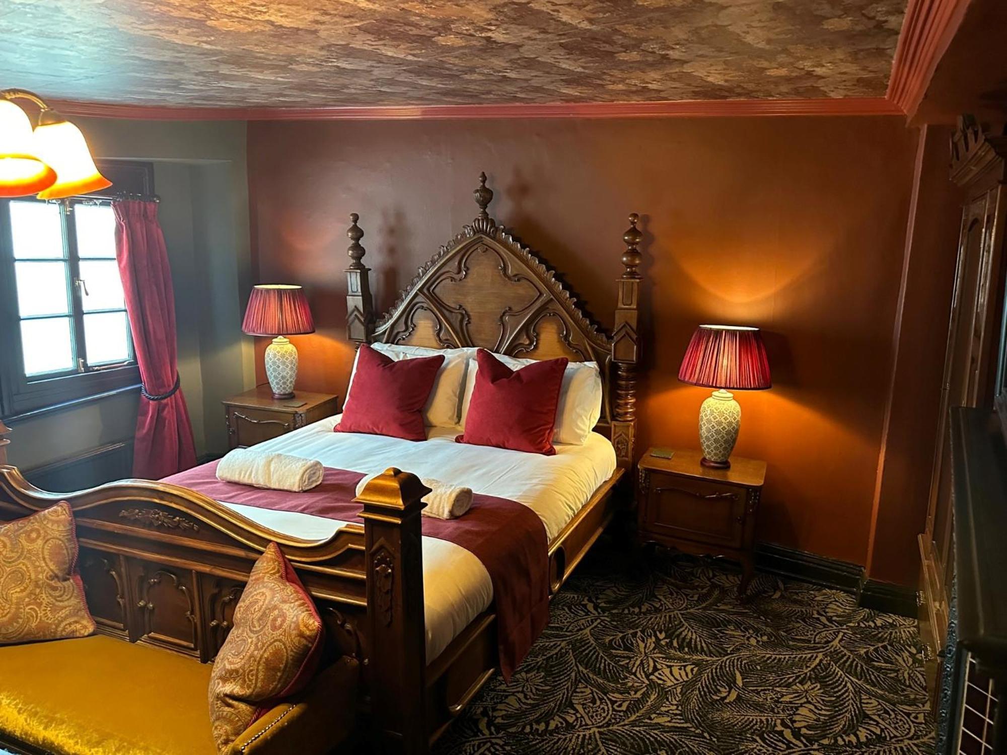 Golden Fleece York Hotel ภายนอก รูปภาพ