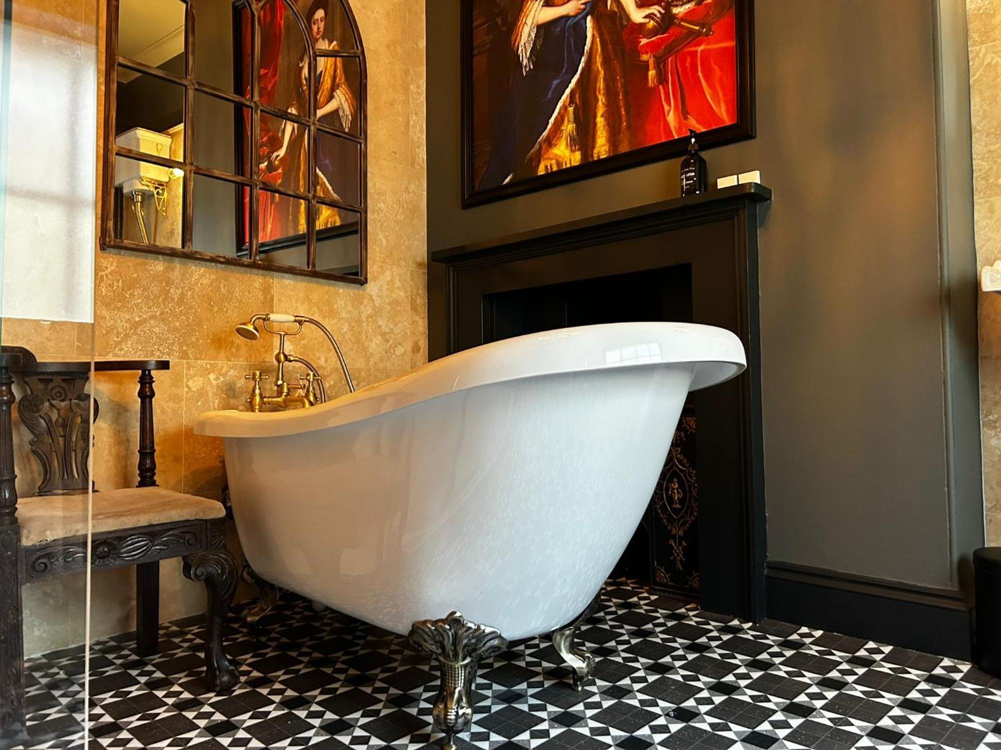 Golden Fleece York Hotel ภายนอก รูปภาพ