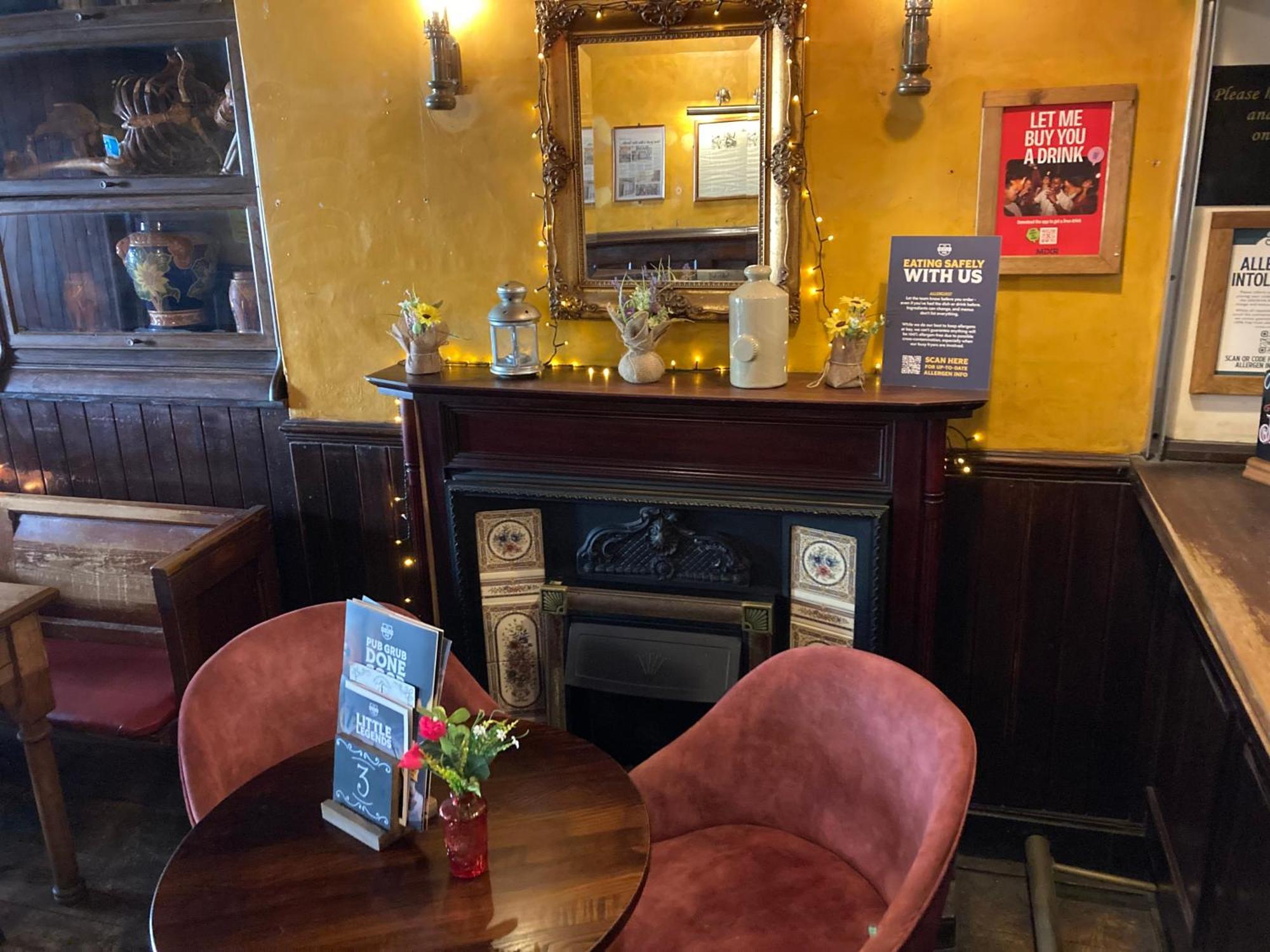 Golden Fleece York Hotel ภายนอก รูปภาพ