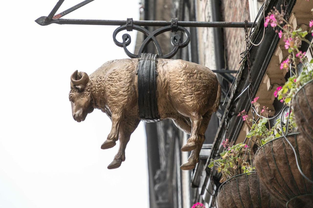 Golden Fleece York Hotel ภายนอก รูปภาพ